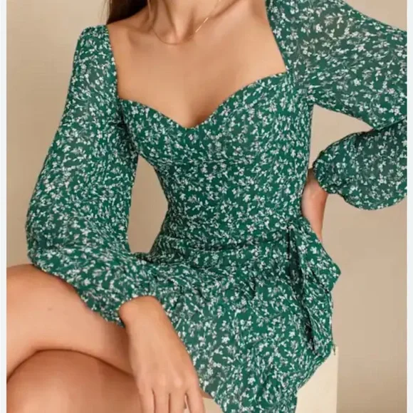 Reformation Floral Green Dress. Size 2. - Picture 2 of 4